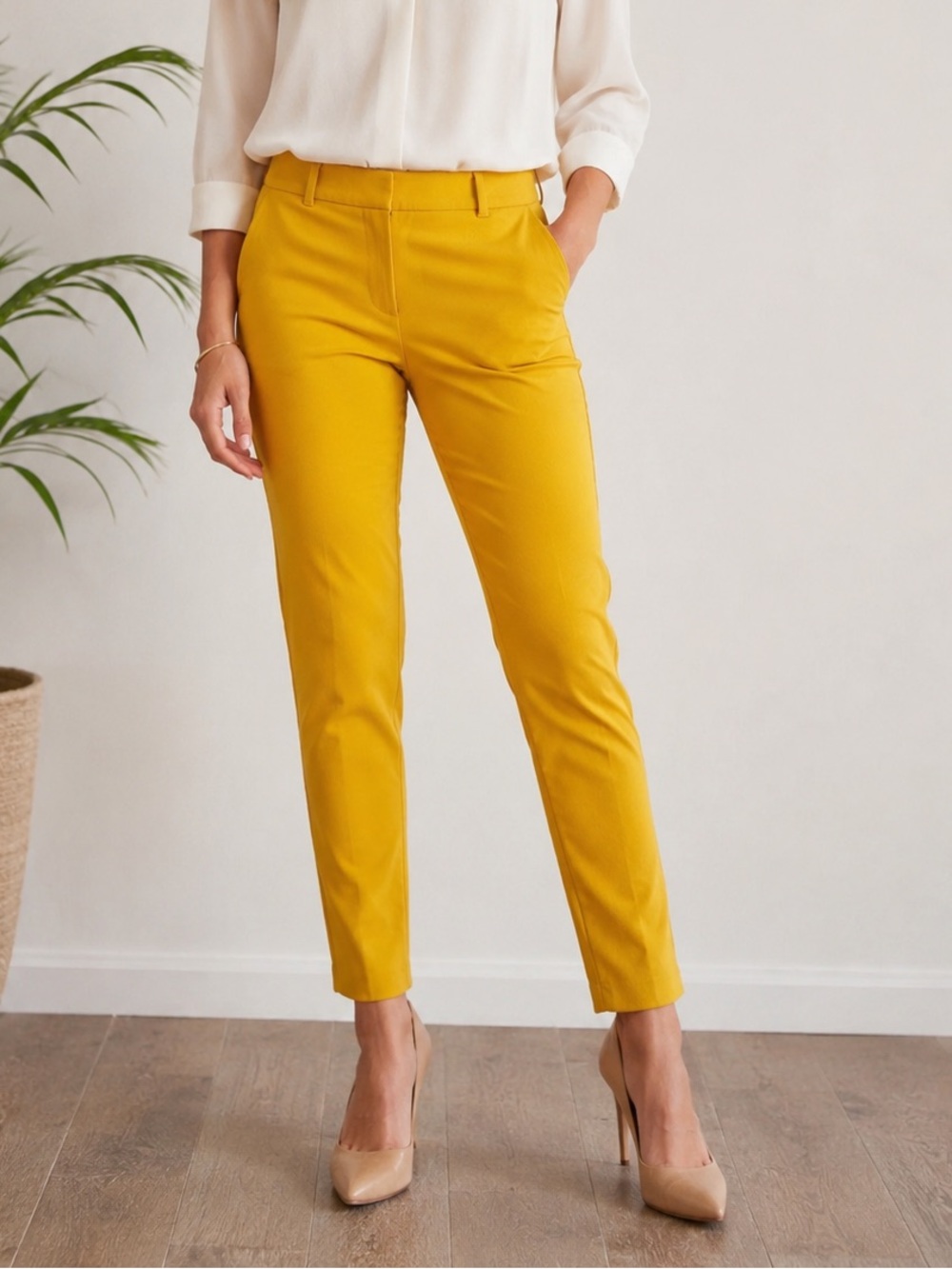 Game Day Gold Mustard Yellow Ankle Pants Size 2 Steelers Packers Tailgate Style - Picture 2 of 12